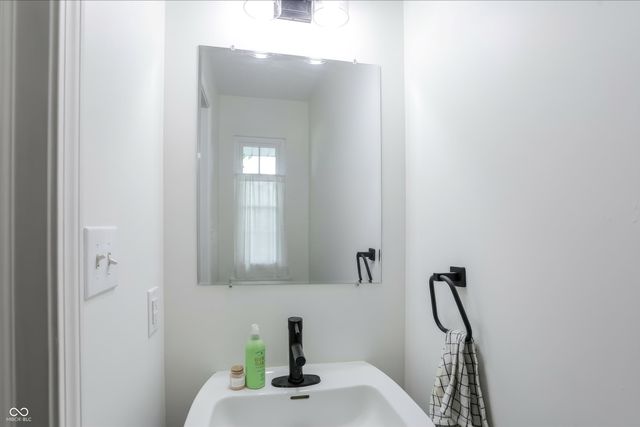 543 Crawford Drive, Westfield, IN 46074
