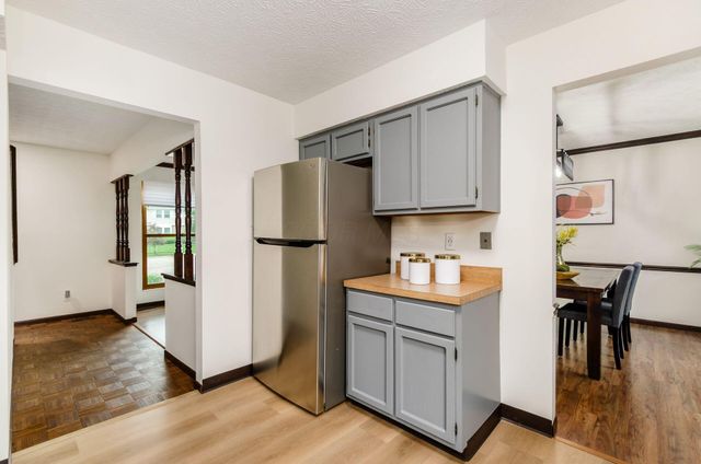 1672 Flat Rock Court, Columbus, OH 43235