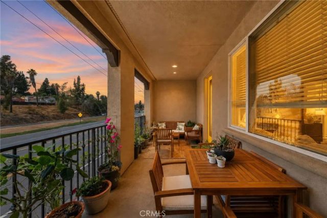 2217 S Ava Gln, Escondido, CA 92025