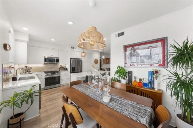 2217 S Ava Gln, Escondido, CA 92025