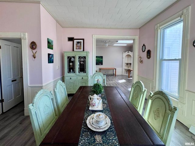 1415 4TH Street, Fulton, IL 61252