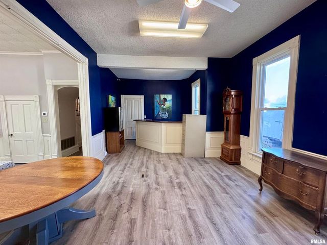 1415 4TH Street, Fulton, IL 61252