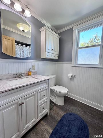 1415 4TH Street, Fulton, IL 61252