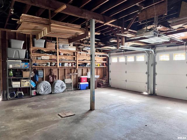 1415 4TH Street, Fulton, IL 61252