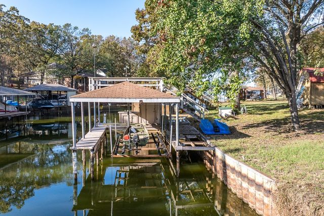 5540 Point Lavista, Malakoff, TX 75148