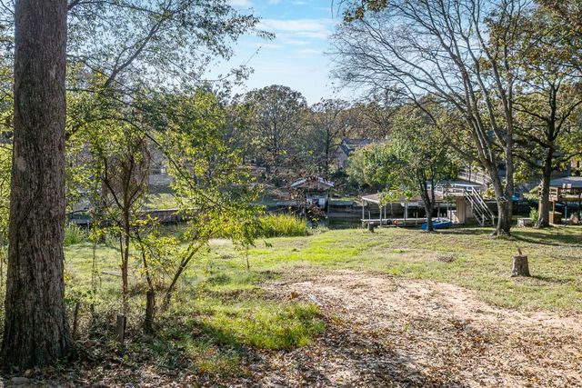 5540 Point Lavista, Malakoff, TX 75148