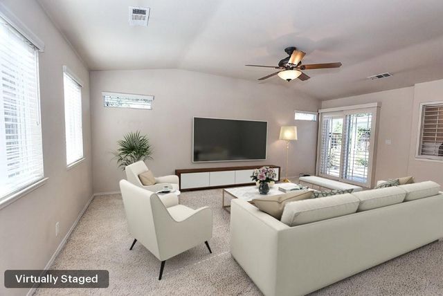 8645 Fallbrook Way, Sacramento, CA 95826
