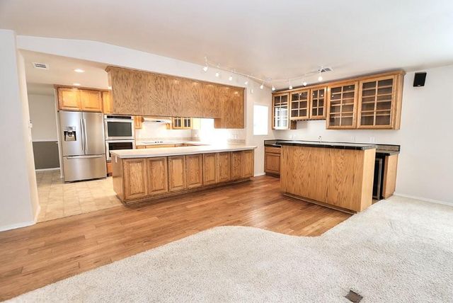 8645 Fallbrook Way, Sacramento, CA 95826