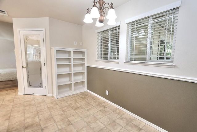 8645 Fallbrook Way, Sacramento, CA 95826