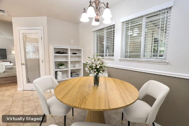 8645 Fallbrook Way, Sacramento, CA 95826