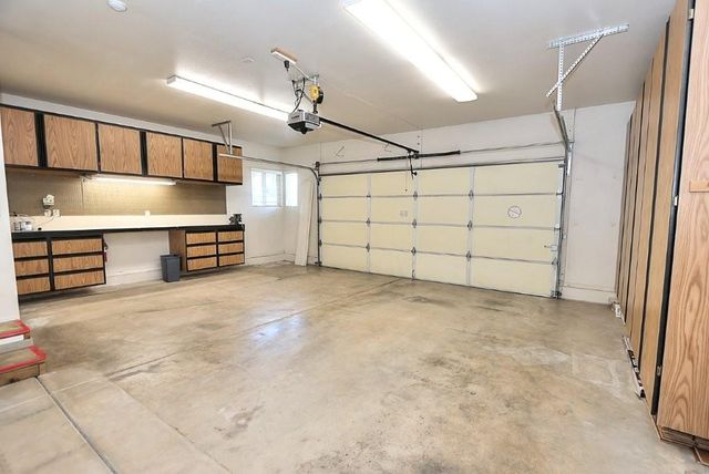 8645 Fallbrook Way, Sacramento, CA 95826