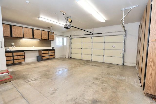 8645 Fallbrook Way, Sacramento, CA 95826