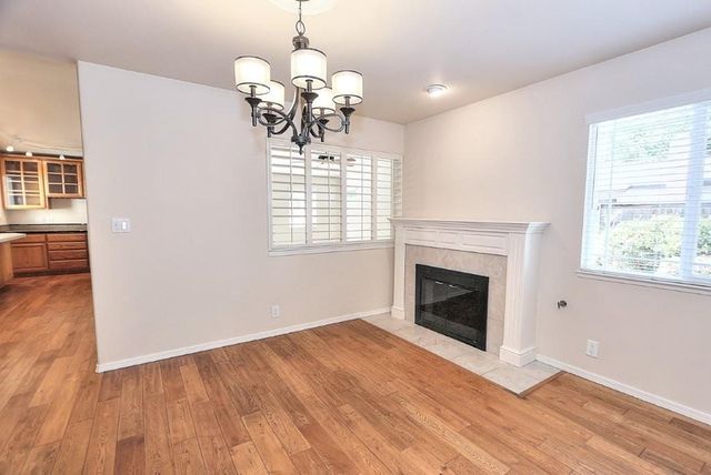 8645 Fallbrook Way, Sacramento, CA 95826