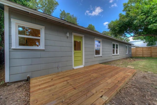 2011 Fortview RD, Austin, TX 78704
