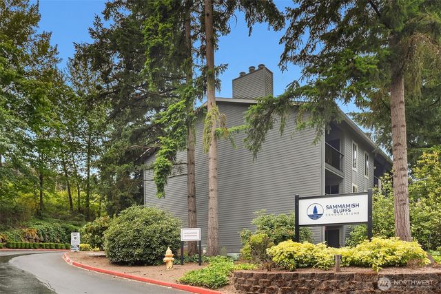 4727 W Lake Sammamish Parkway SE #B-106, Issaquah, WA 98027