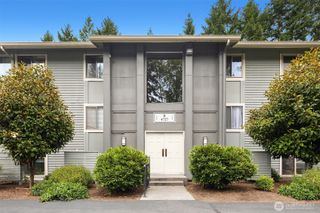 4727 W Lake Sammamish Parkway SE #B-106, Issaquah, WA 98027