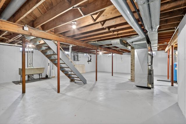 4193 Ardmore Avenue, Rockford, IL 61102