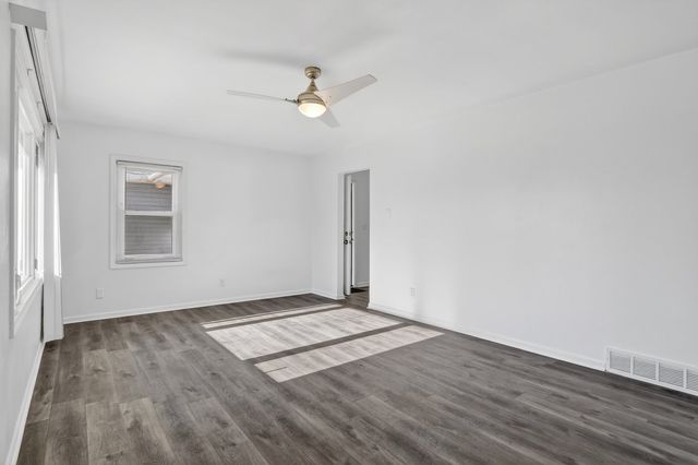 4193 Ardmore Avenue, Rockford, IL 61102