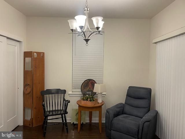 8 MANCHESTER DR, Hatboro, PA 19040