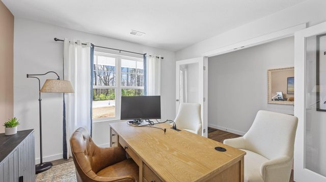 128 English Oak Lane, Athens, TN 37303