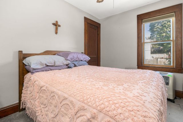 138 Forest St, Watertown, MA 02472