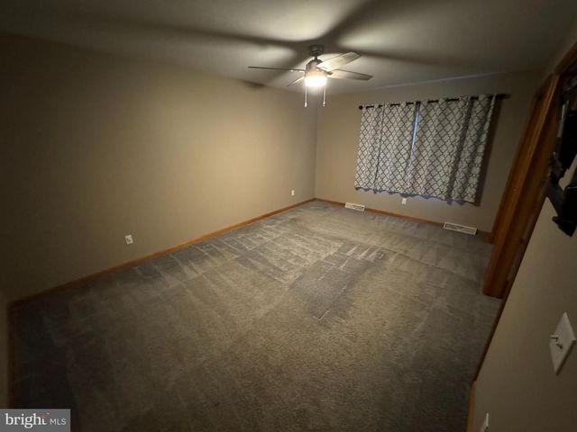 1497 CHIMNEY HILL RD, Felton, DE 19943