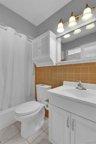 4959 Fairview Avenue, St Louis, MO 63139