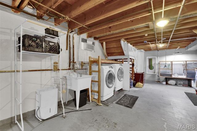 4959 Fairview Avenue, St Louis, MO 63139