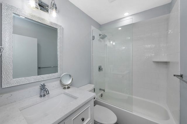 42 Eighth Street 3410, Boston, MA 02129