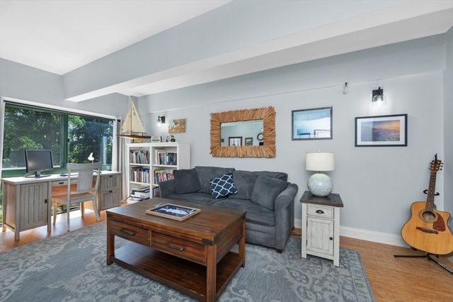 42 Eighth Street 3410, Boston, MA 02129