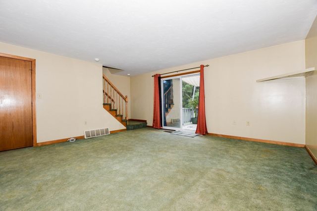 2697 Cranberry Hwy 12, Wareham, MA 02571