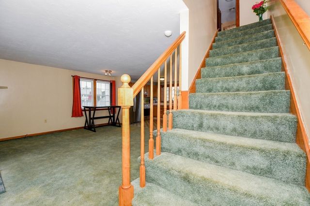 2697 Cranberry Hwy 12, Wareham, MA 02571