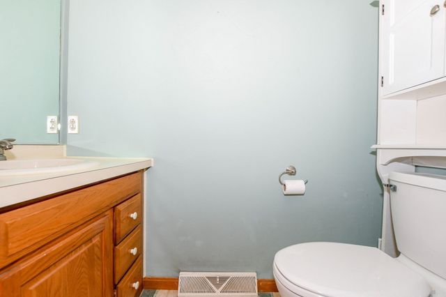 2697 Cranberry Hwy 12, Wareham, MA 02571