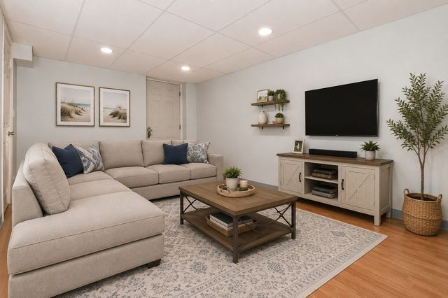 2697 Cranberry Hwy 12, Wareham, MA 02571