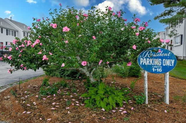 2697 Cranberry Hwy 12, Wareham, MA 02571