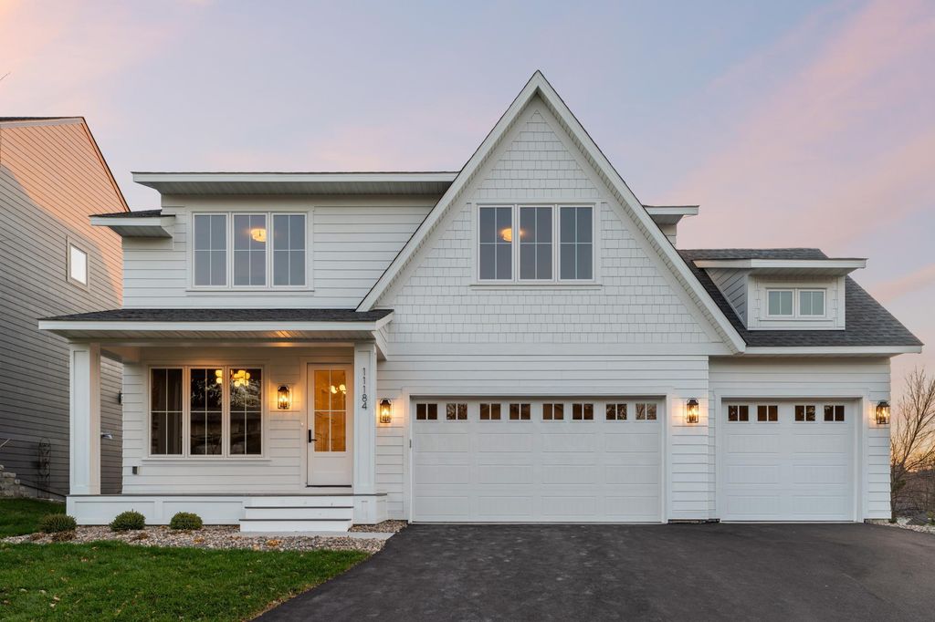 755 Ensconced Way, Chaska, MN 55318