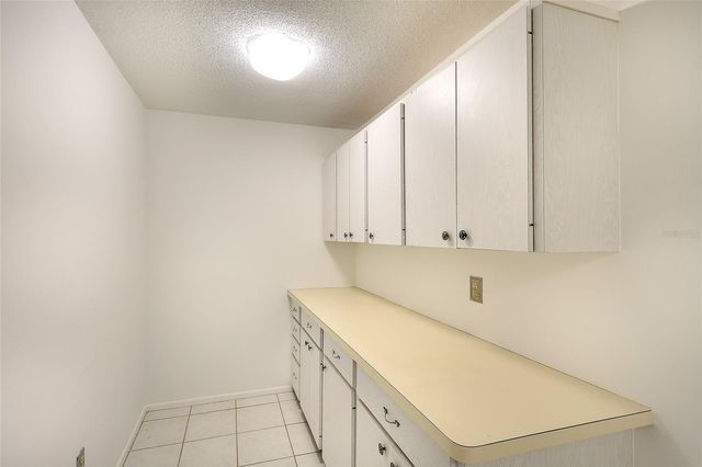 6517 10TH AVENUE W, Bradenton, FL 34209