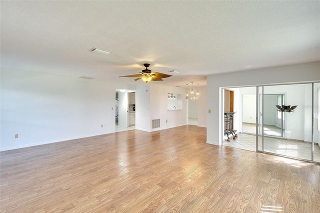 6517 10TH AVENUE W, Bradenton, FL 34209