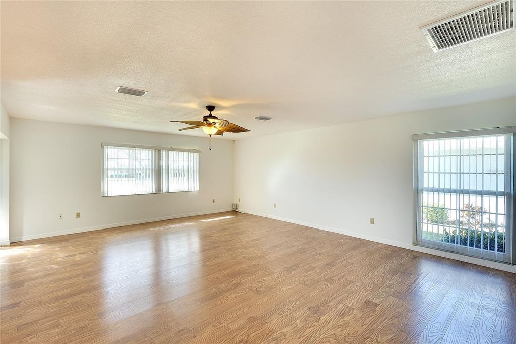 6517 10TH AVENUE W, BRADENTON, FL 34209 — photo 5