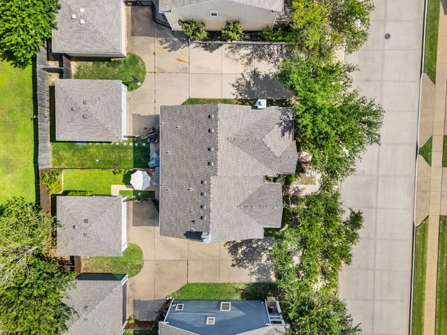10812 Astor Drive, Fort Worth, TX 76244