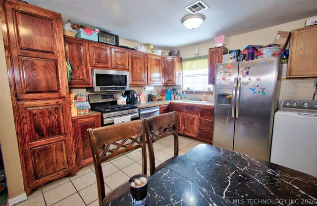 2025 Robison Street, Muskogee, OK 74403