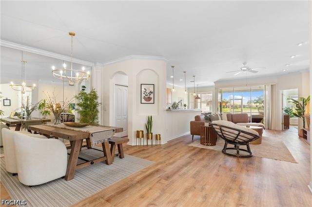 1896 Crestview WAY A47, Naples, FL 34119