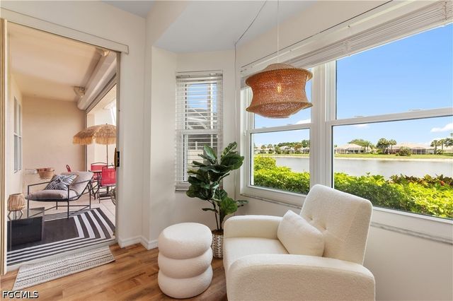 1896 Crestview WAY A47, Naples, FL 34119