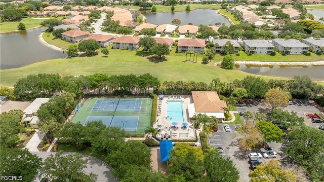 1896 Crestview WAY A47, Naples, FL 34119