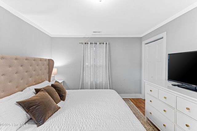 426 Keziah Street, Oak Island, NC 28465