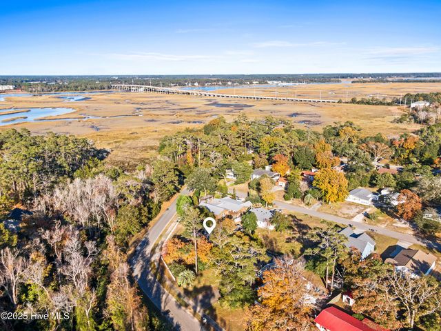 426 Keziah Street, Oak Island, NC 28465