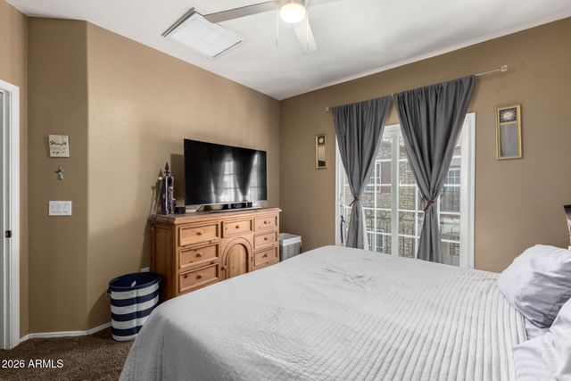 2744 S PEWTER Drive 102, Gilbert, AZ 85295