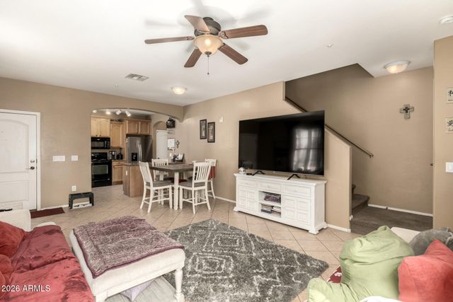 2744 S PEWTER Drive 102, Gilbert, AZ 85295