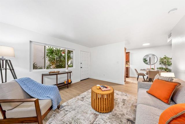 1030 Robinson Ave 108, San Diego, CA 92103