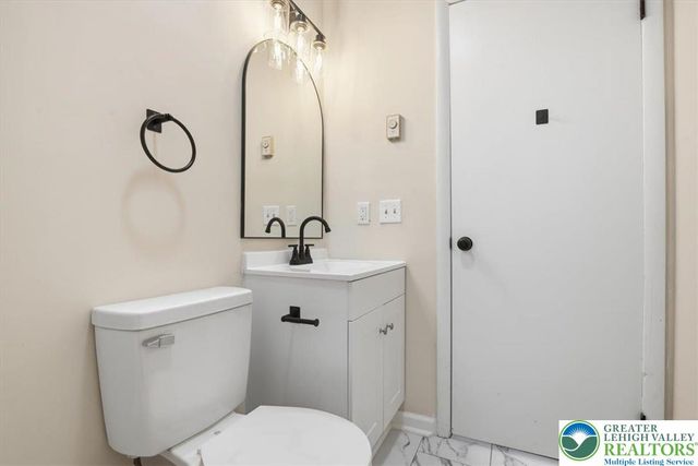 5673 Wedge Lane, Lower Macungie Twp, PA 18106